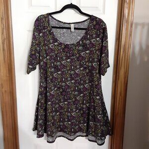 LuLaRoe Blouse Size XL Pullover Short Sleeve Floral Hi-Low Bottom Scoop Neck